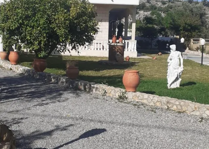 شقة Aloni G&a Archaggelos *