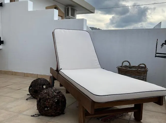 Aloni G&a Archaggelos Lejlighed