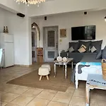 شقة Aloni G&a Archaggelos *